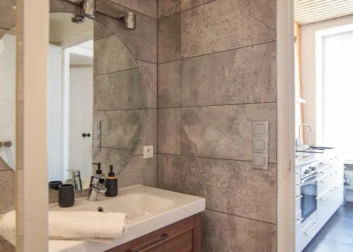 Apartamento Beautiful In The Heart Of